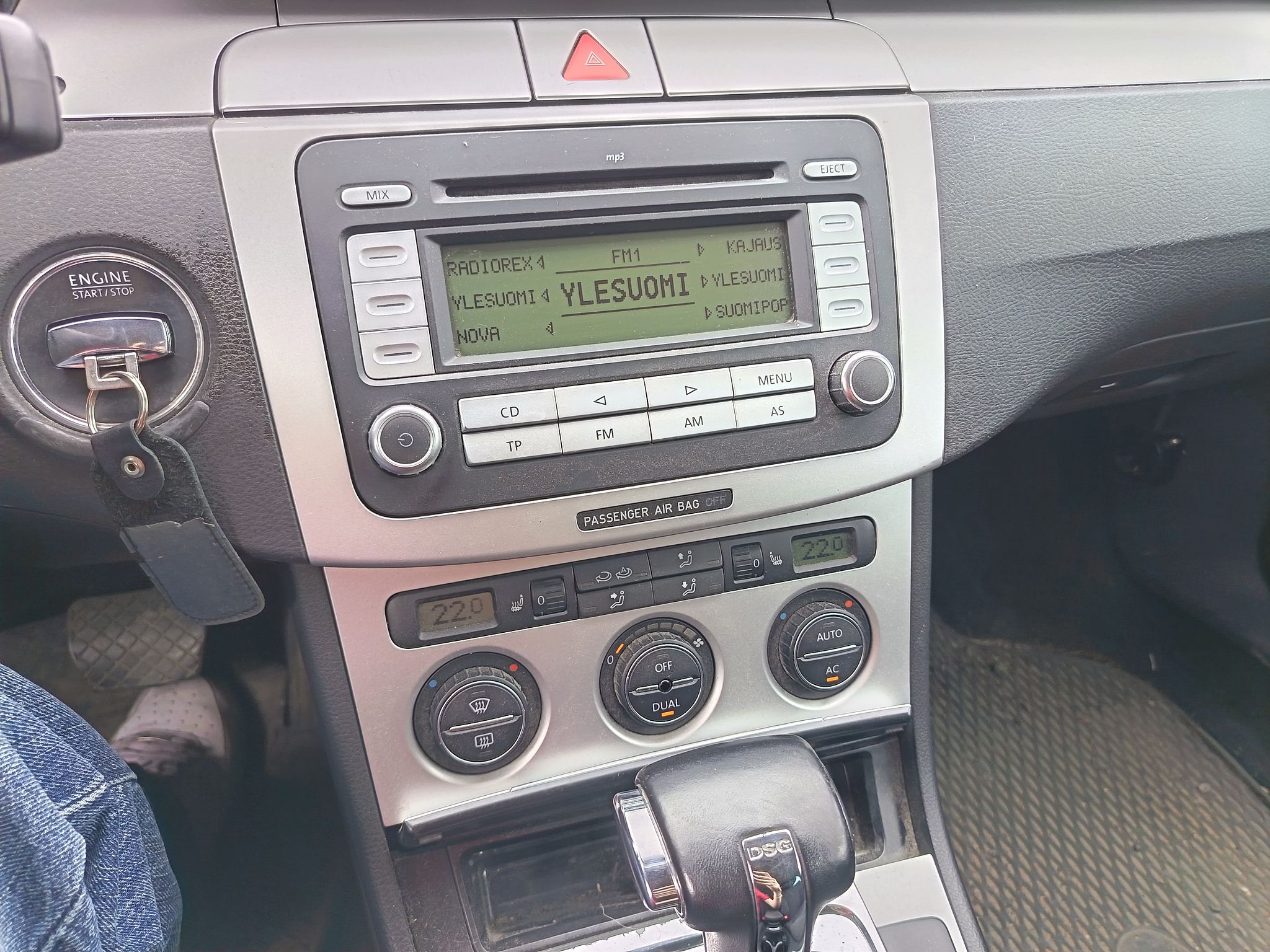Image 11/29