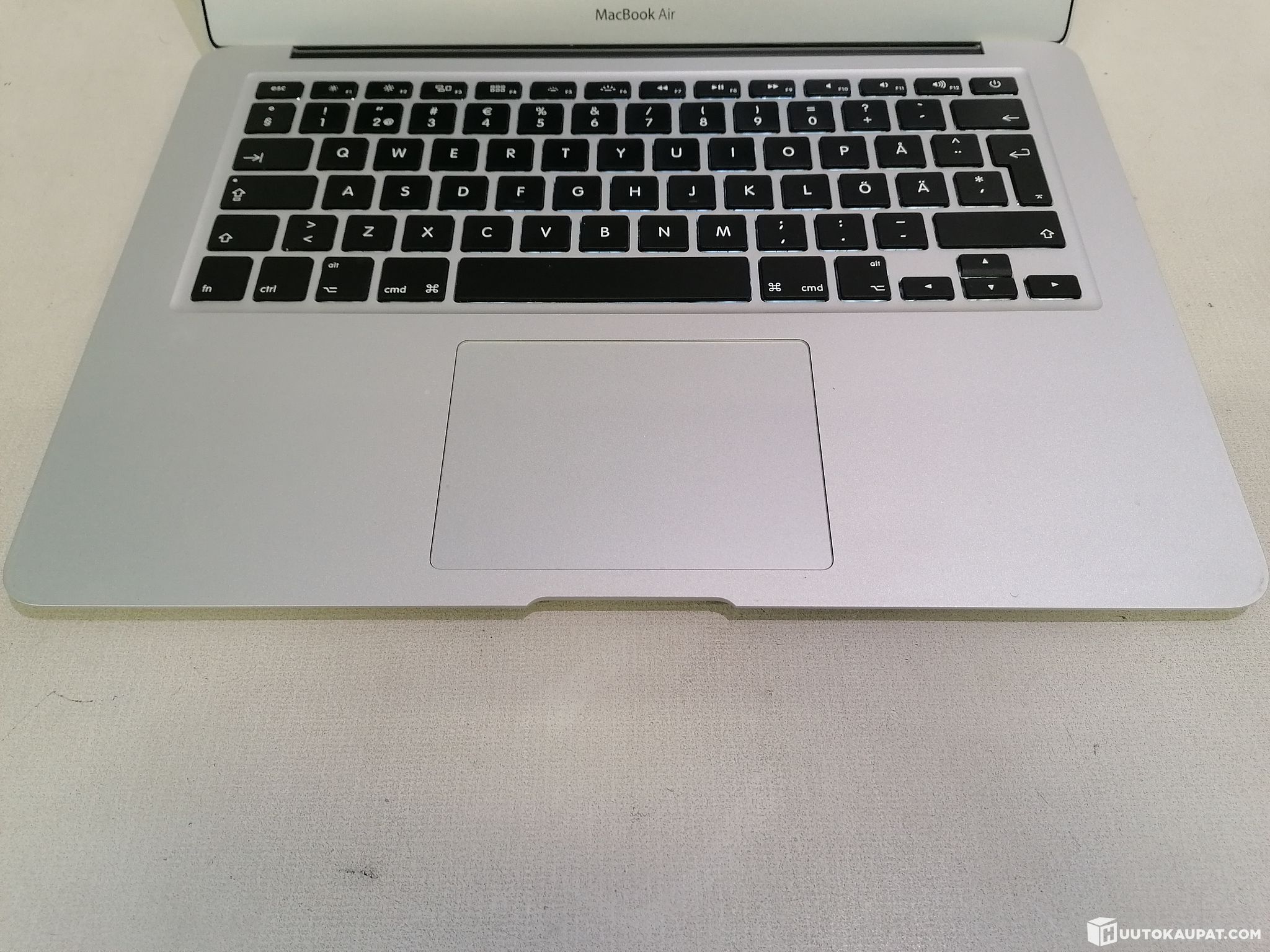 MacBook Air 13Core i5 1,4 Ghz 4 Go 128 Go SSD Argent (2014) - Batterie Neuve - Reconditionné - Très bon état - Informatique