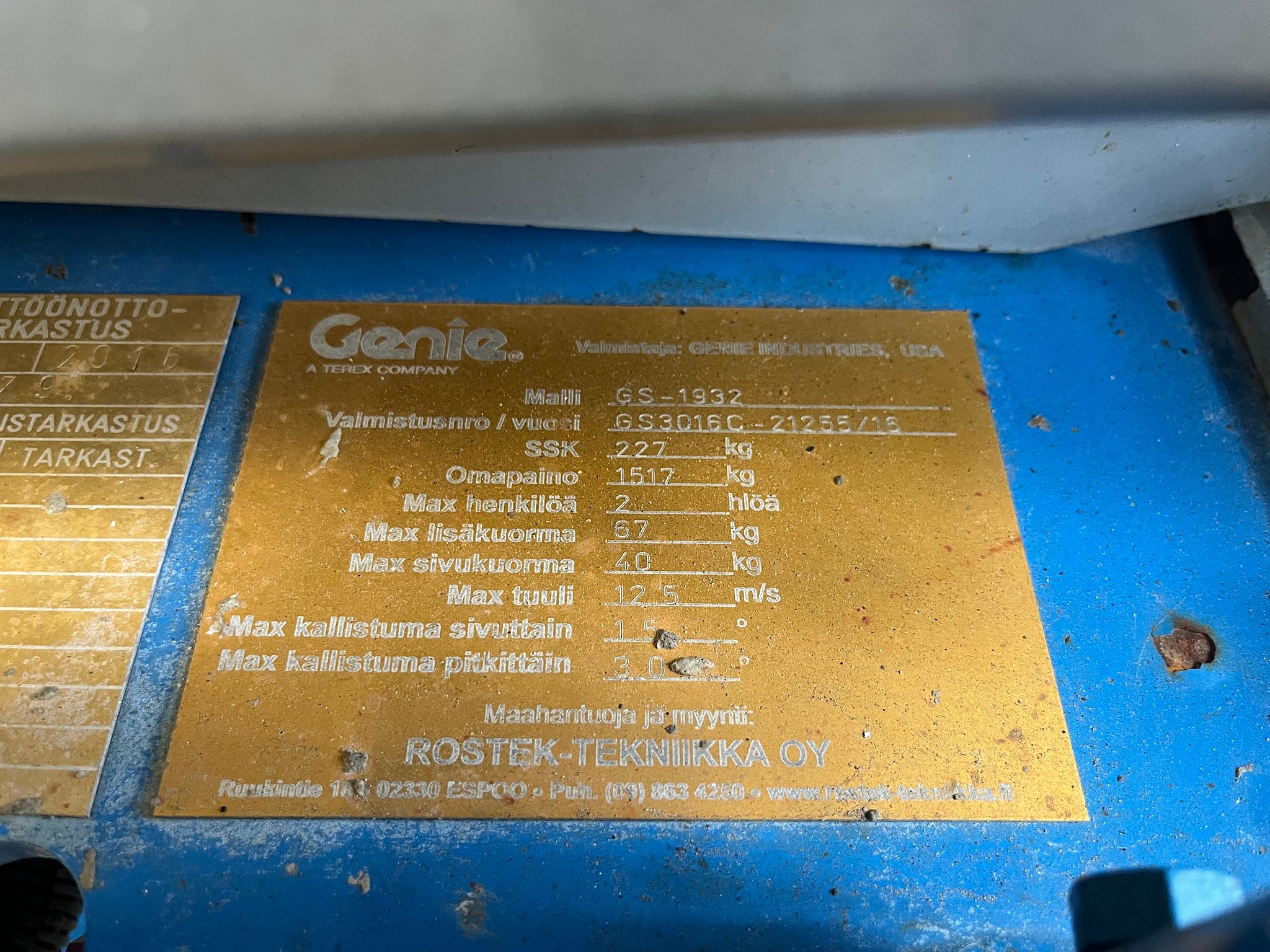 Image 6/8