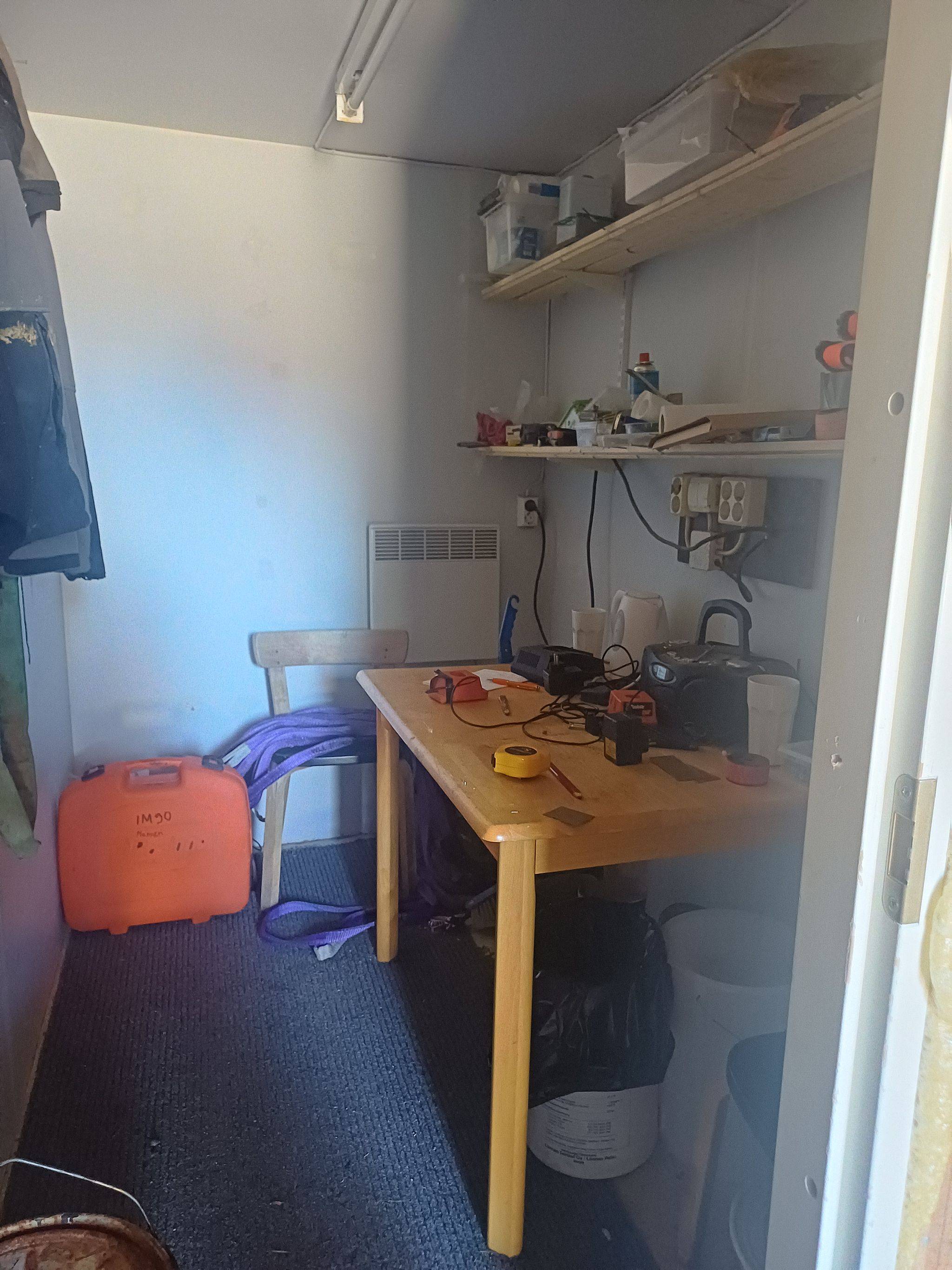 Image 7/15