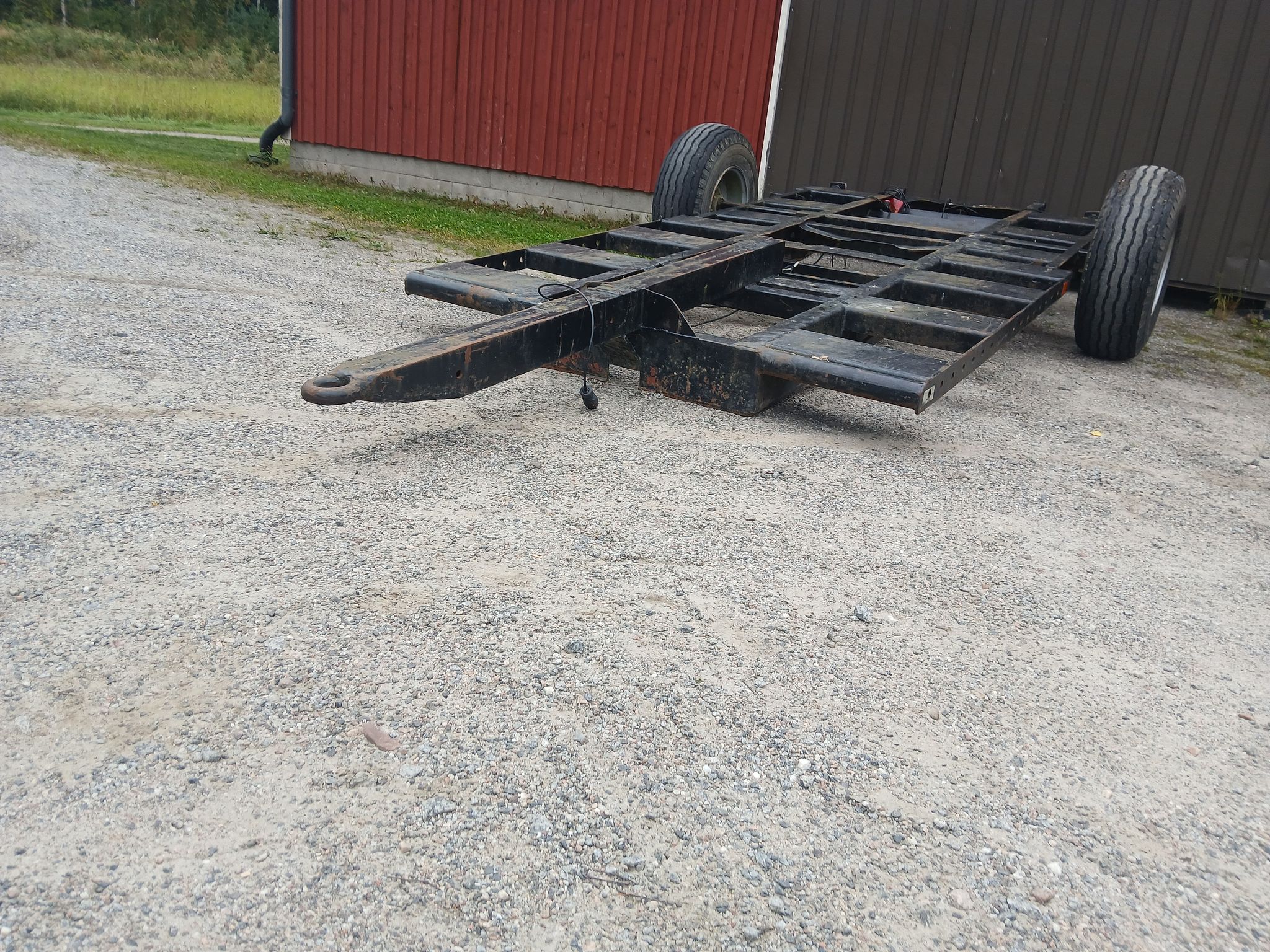 Image 1/38