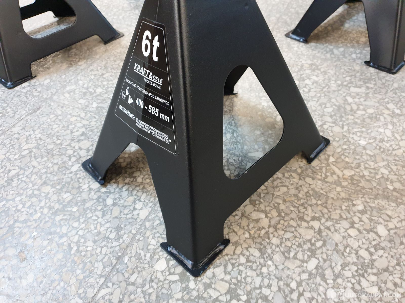 Image 6/6
