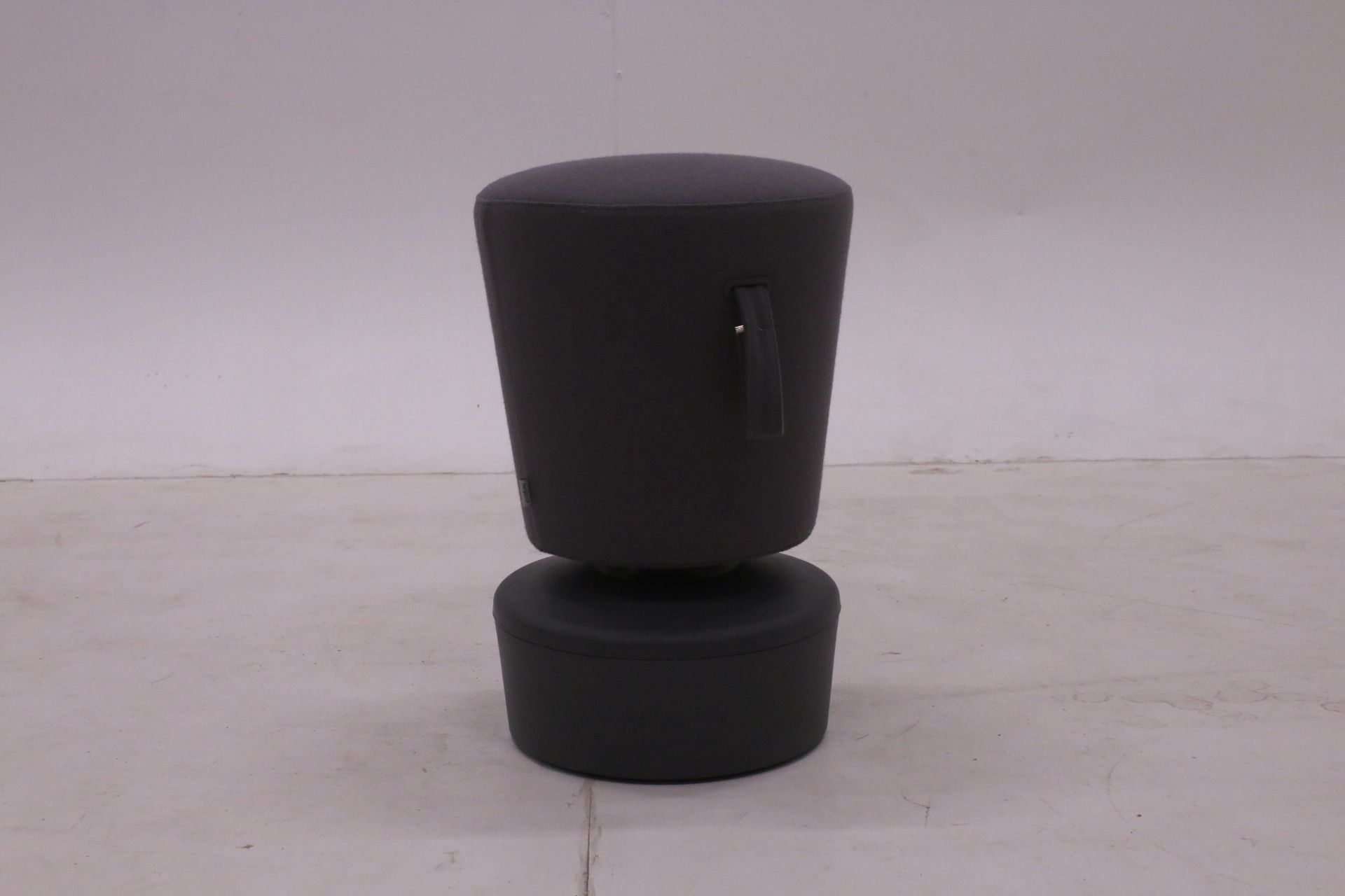 Image 5/6