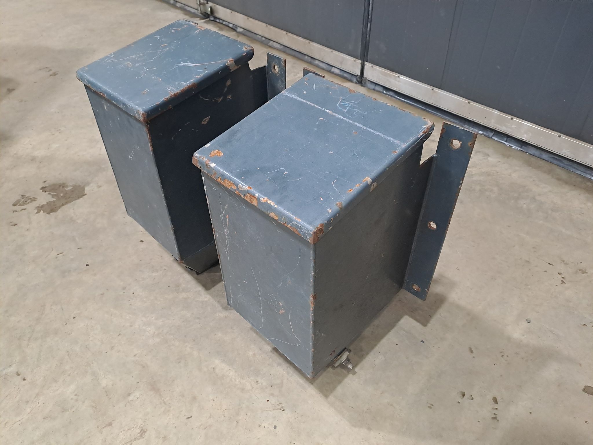 Image 8/14