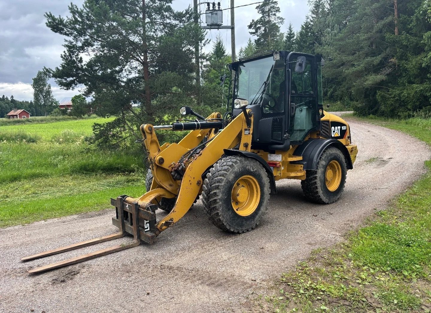Image 1/24