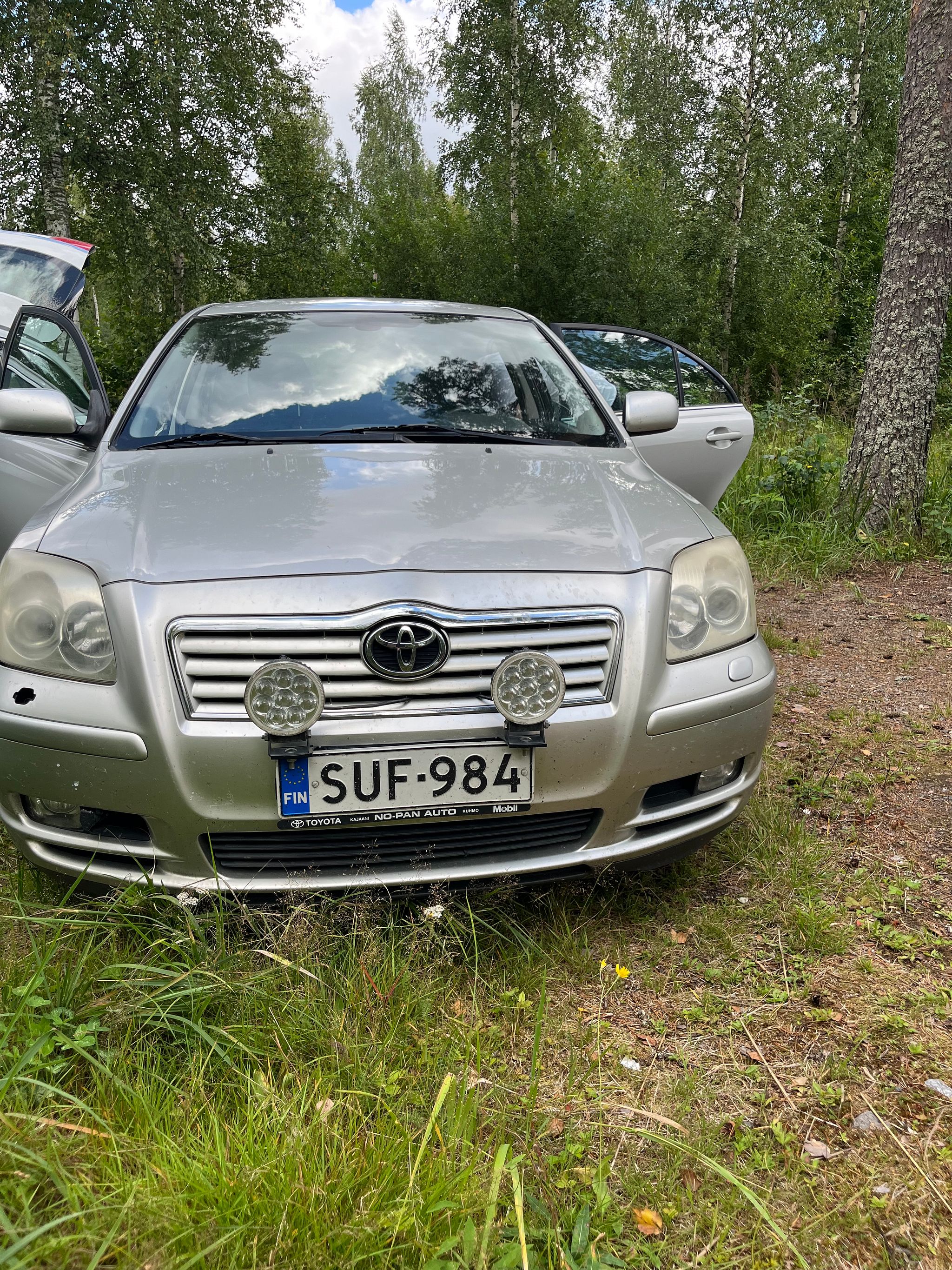 Image 1/10