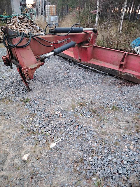 Kuva 1/8