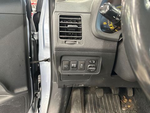 Image 6/20