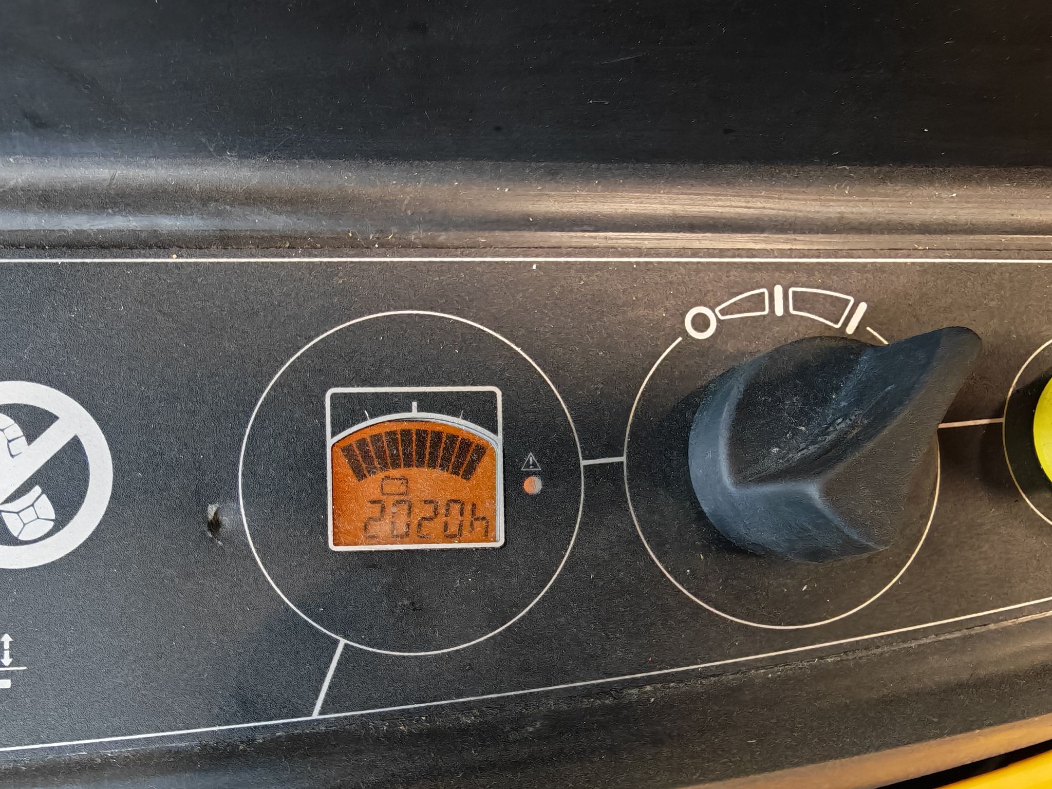 Image 6/8