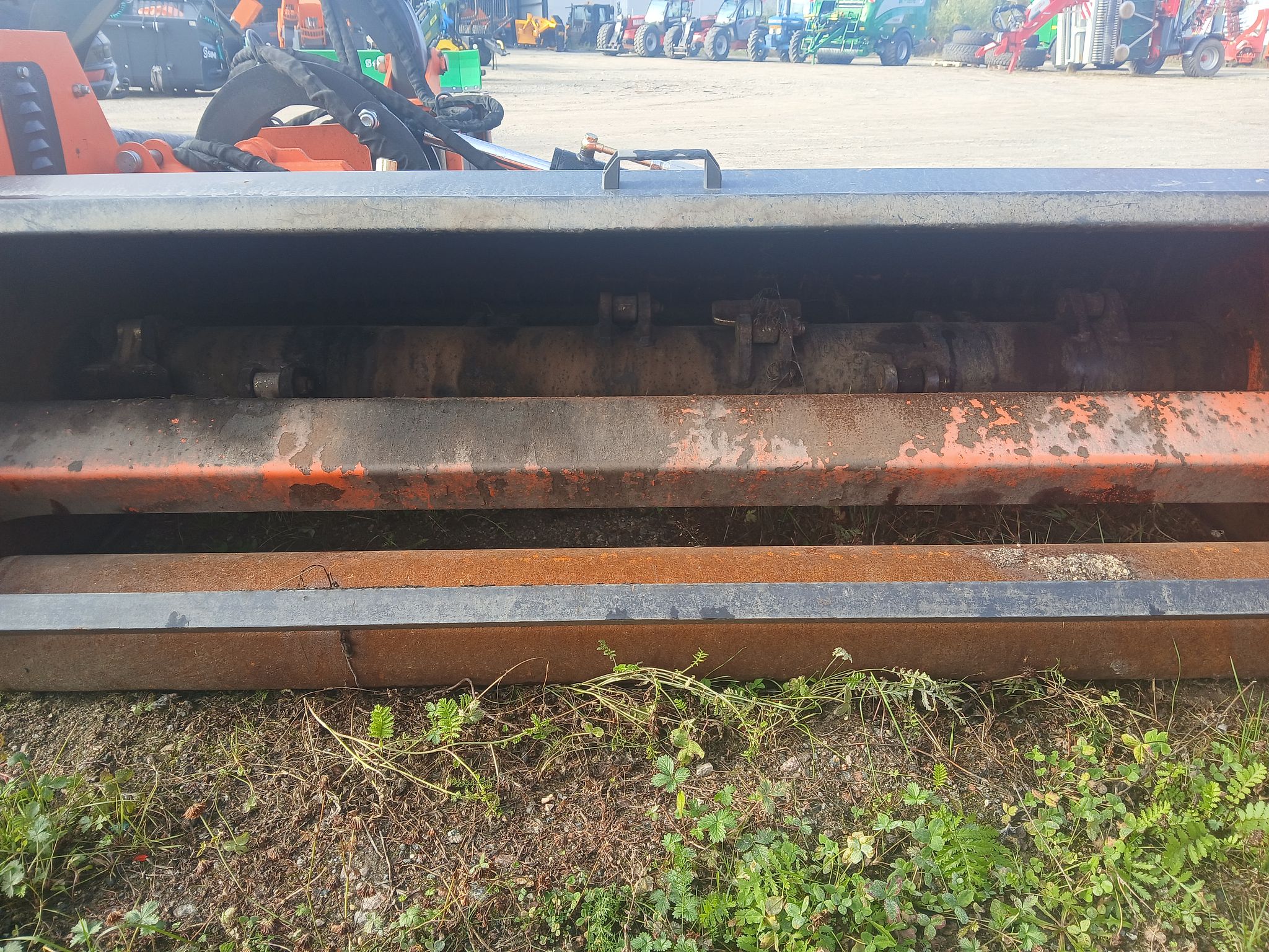 Image 5/9