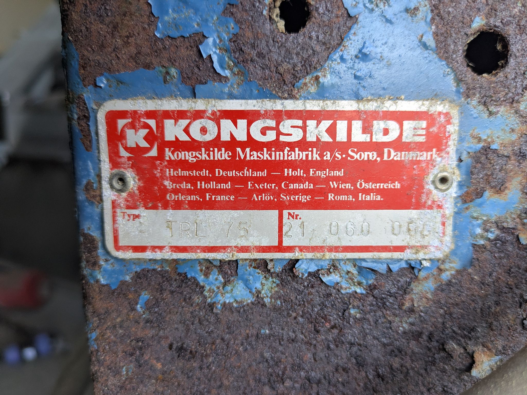 Image 1/10