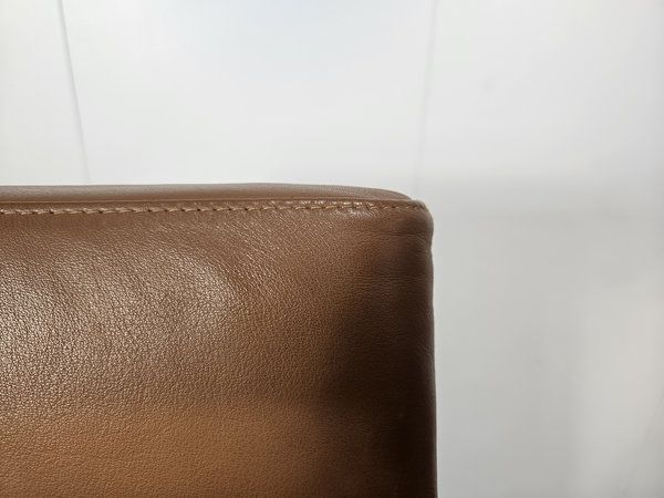 Image 9/12