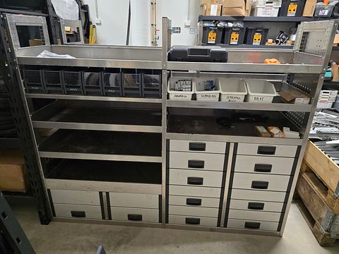 Image 1/10