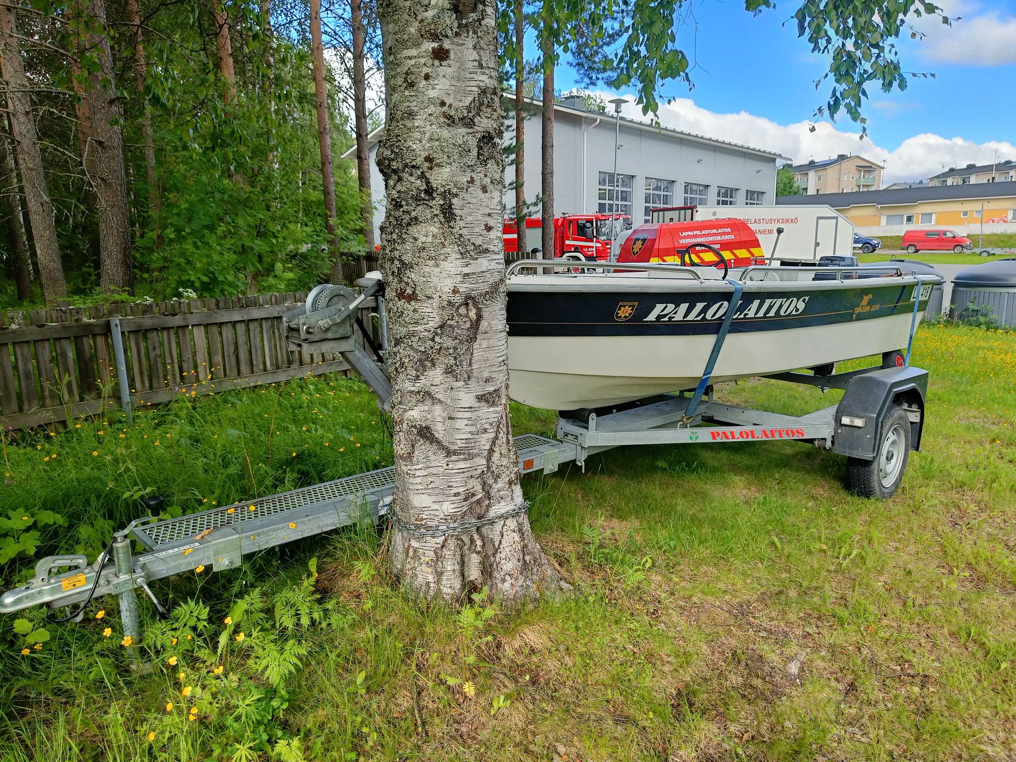 Image 6/19