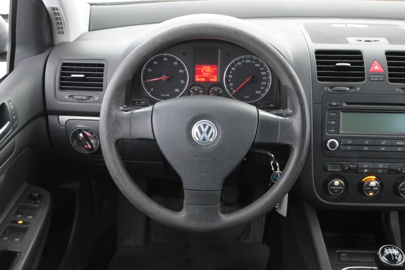 Image 12/29