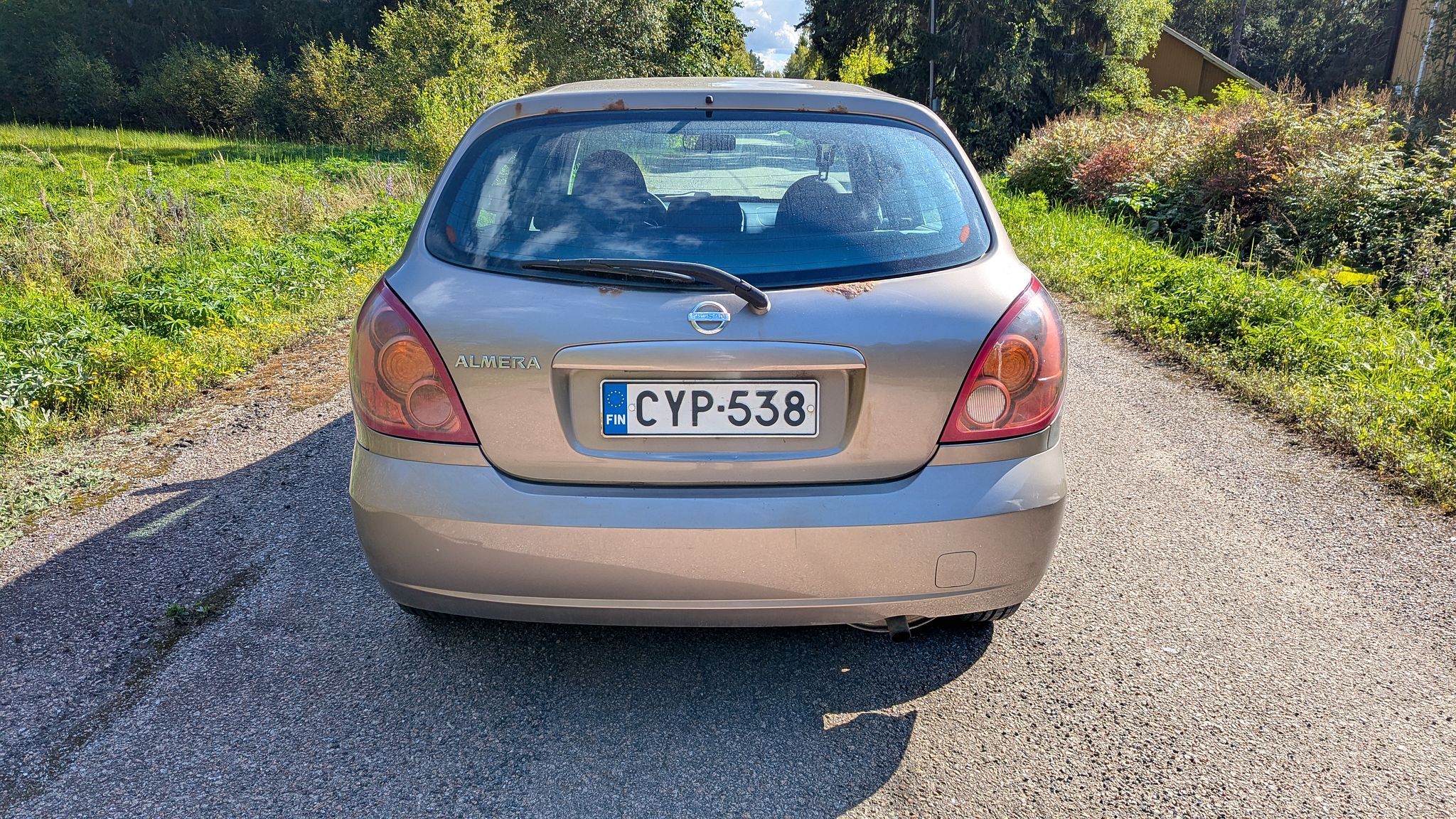 Image 2/12
