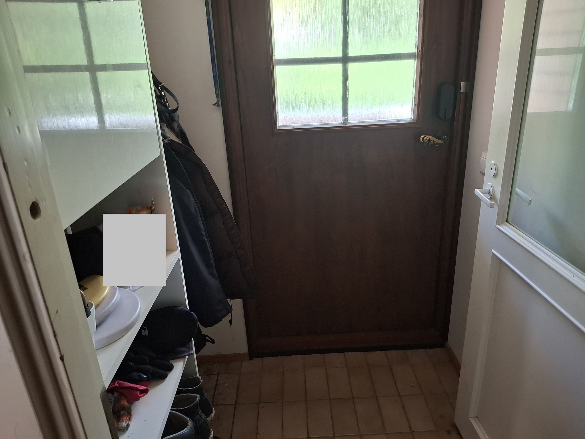 Image 4/27