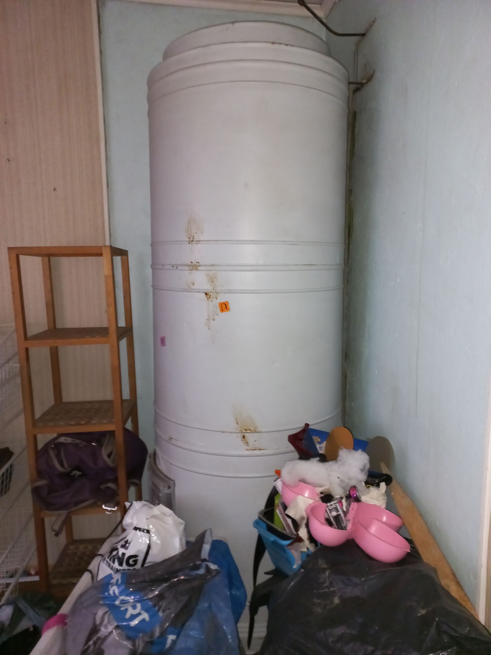 Image 4/57