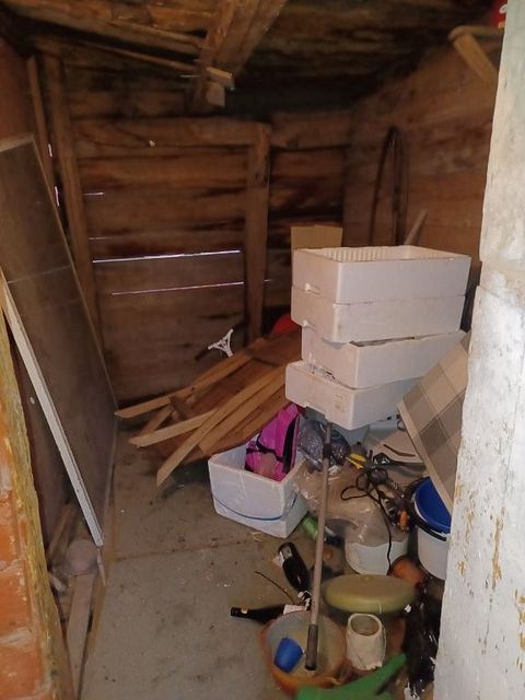 Image 90/100