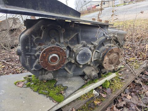 Image 2/3
