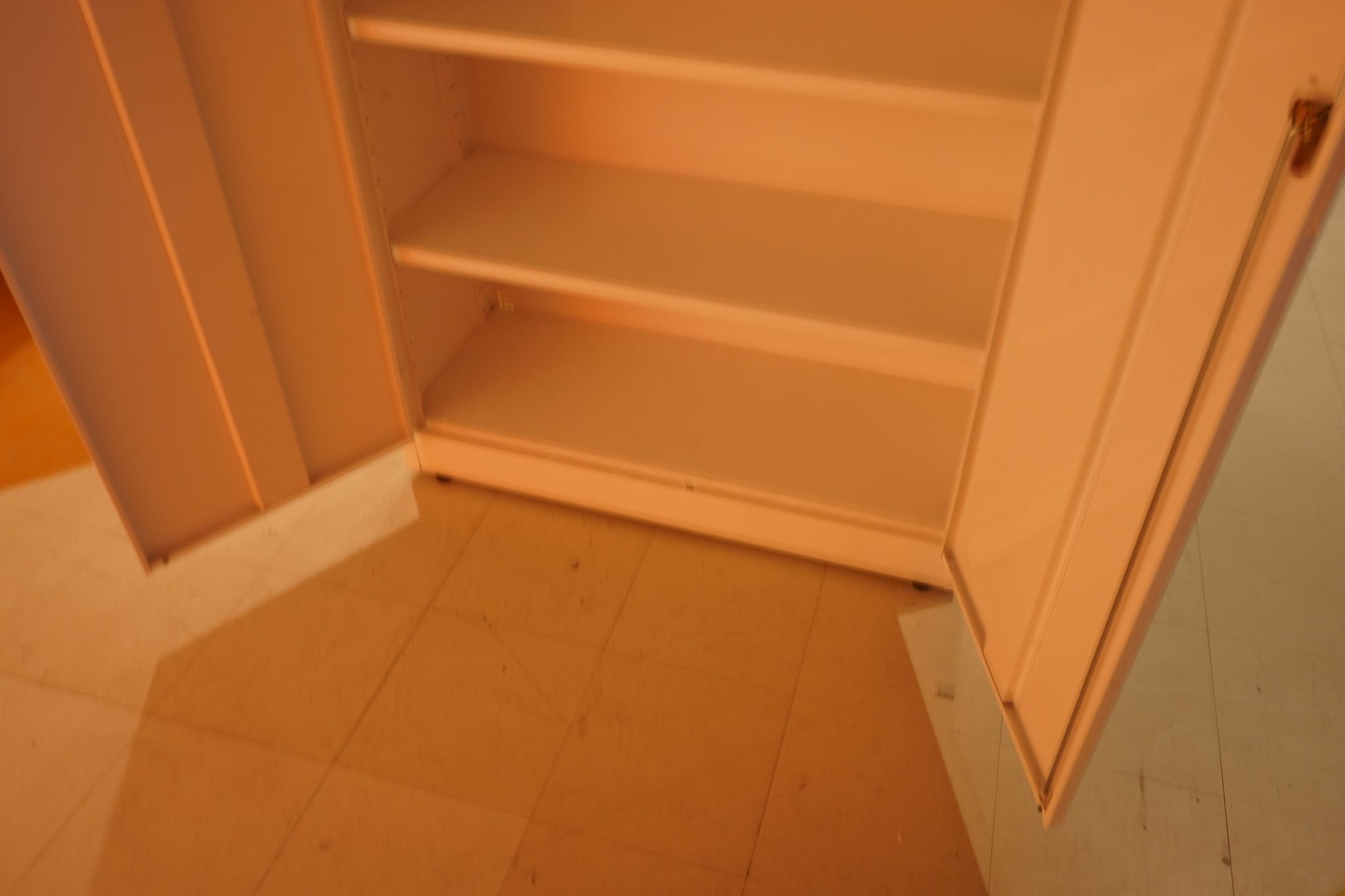 Image 6/8