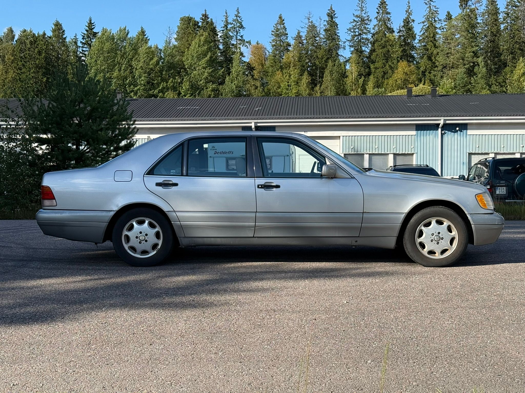 Image 6/15