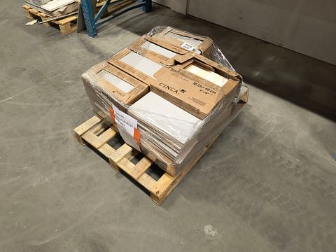 Image 3/4