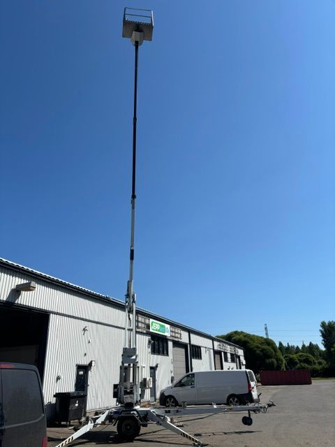 Image 8/11