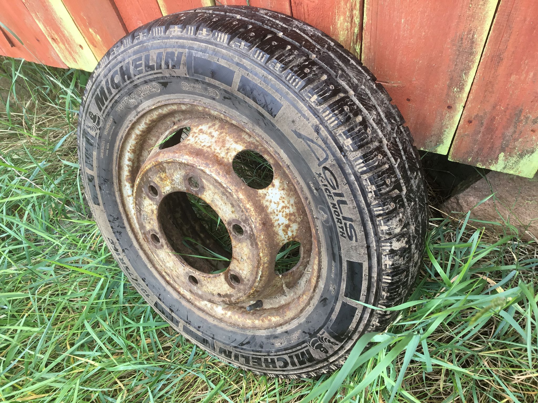 Image 6/7