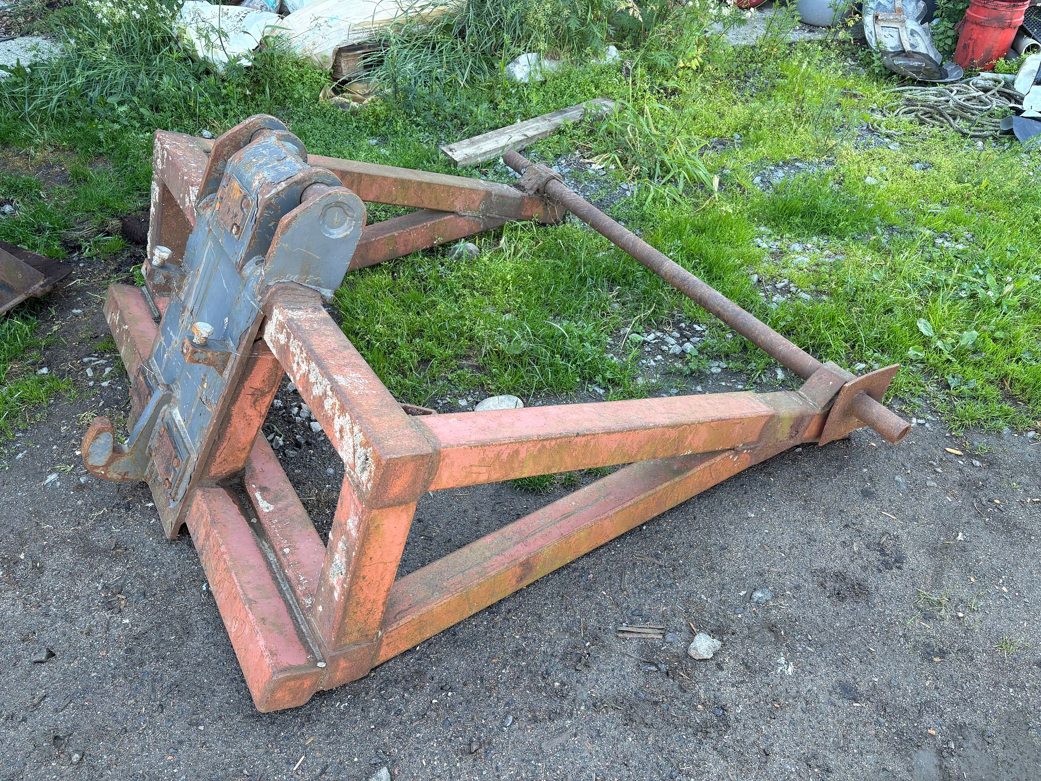 Image 1/5