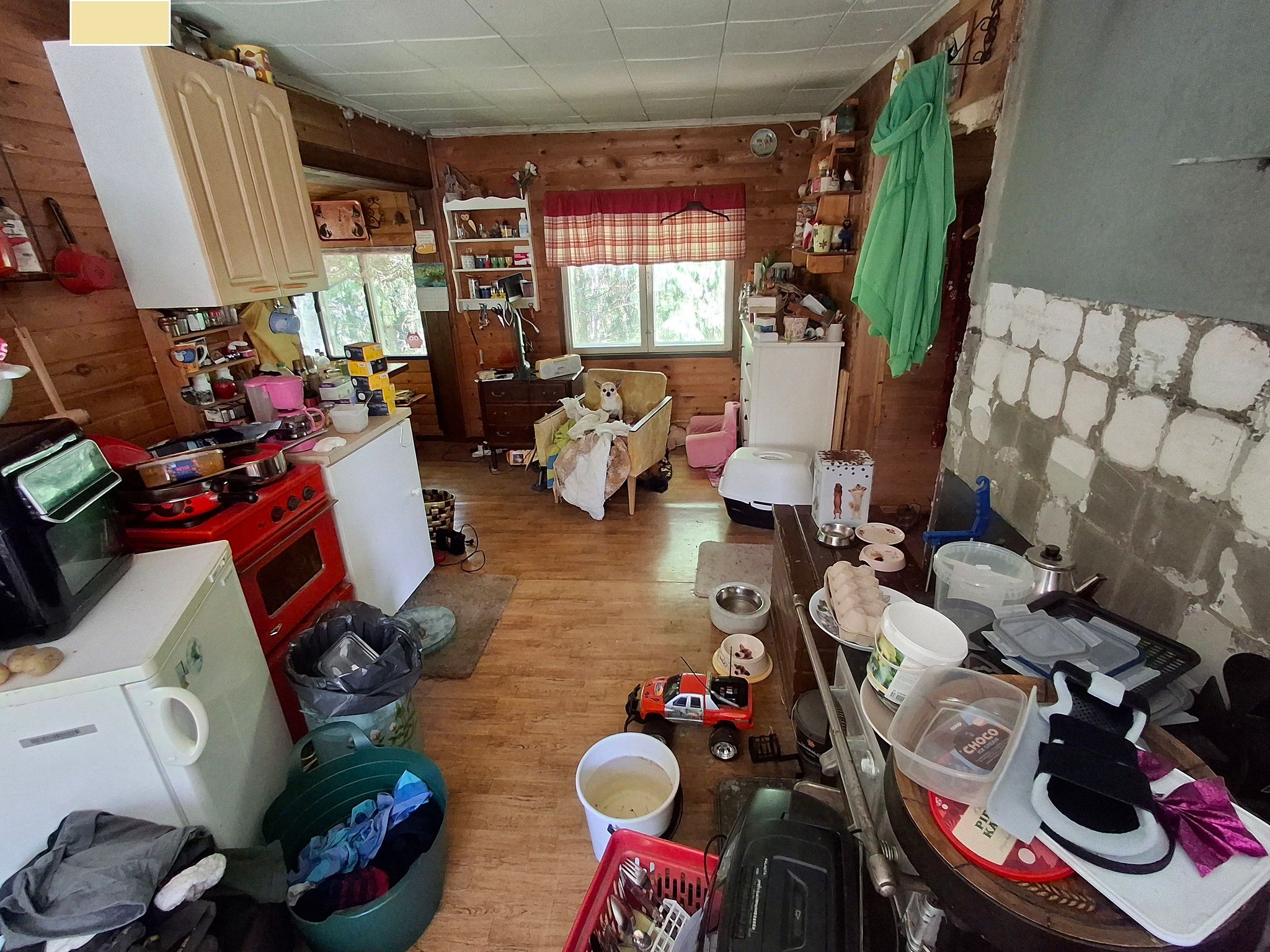 Image 8/17