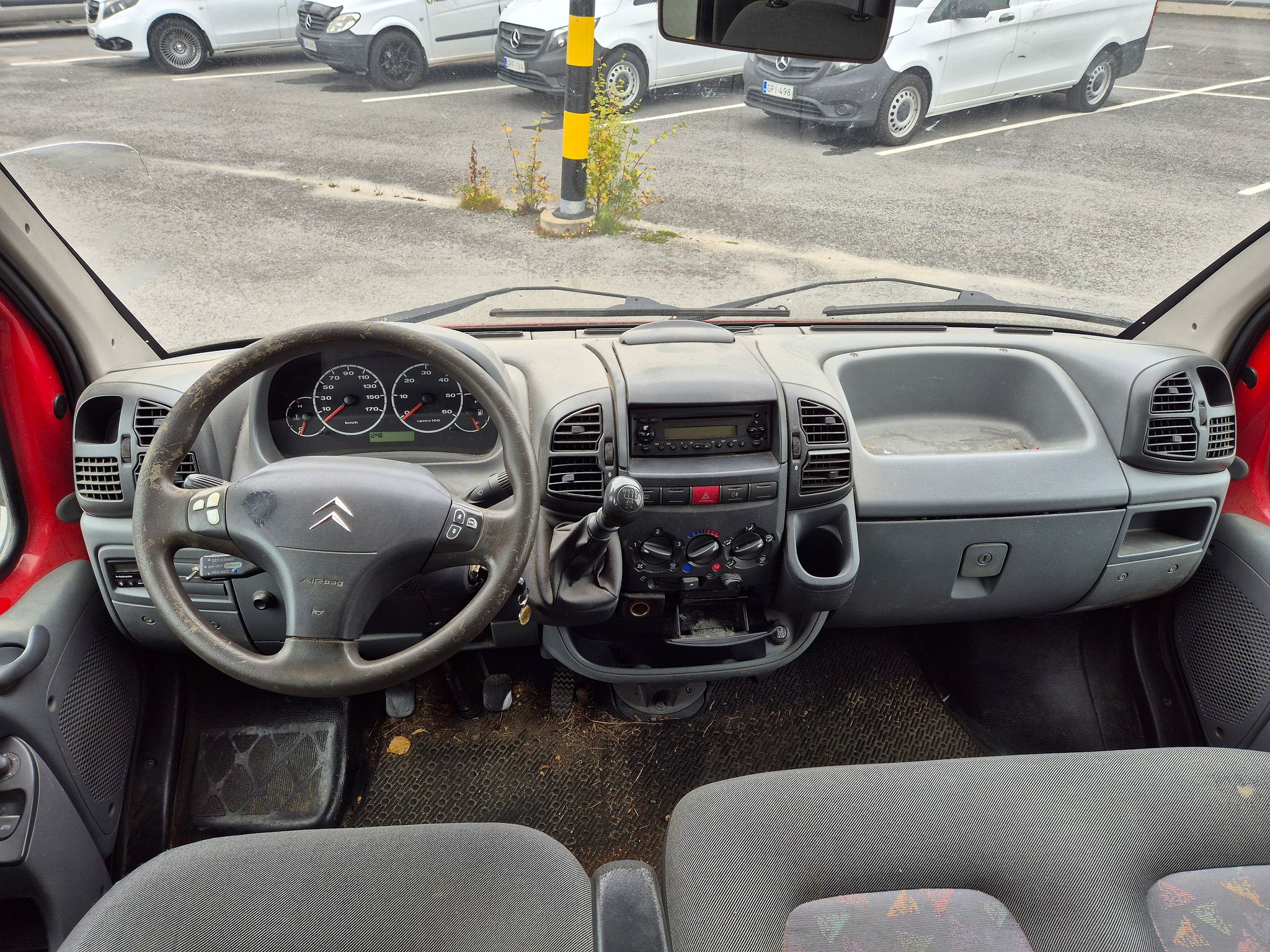 Image 12/41