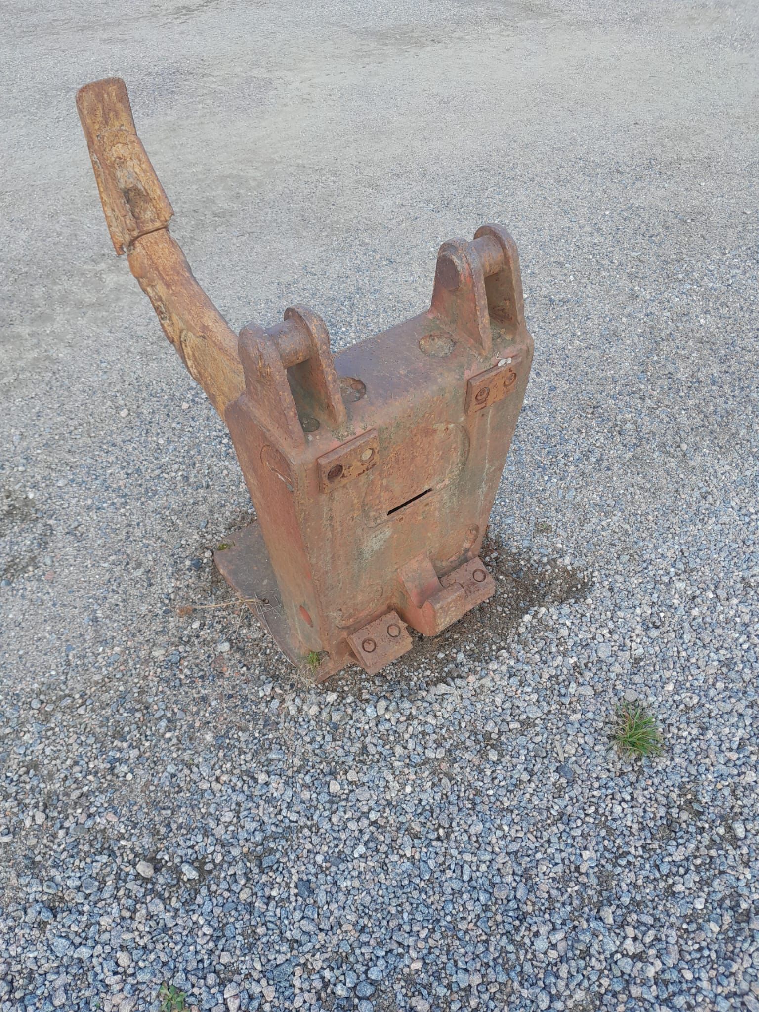 Image 3/3