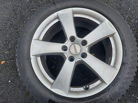 Image 7/9