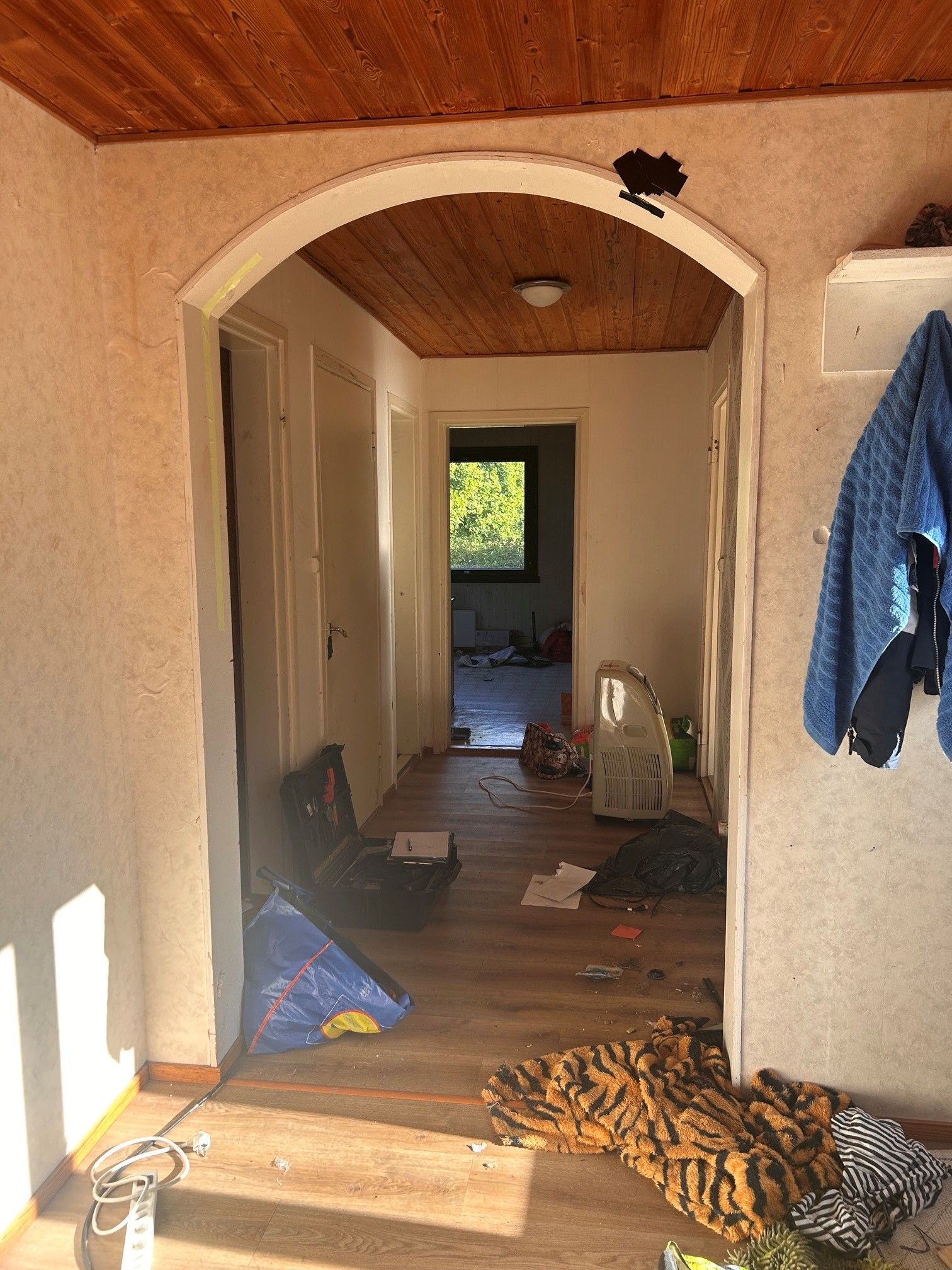 Image 6/31