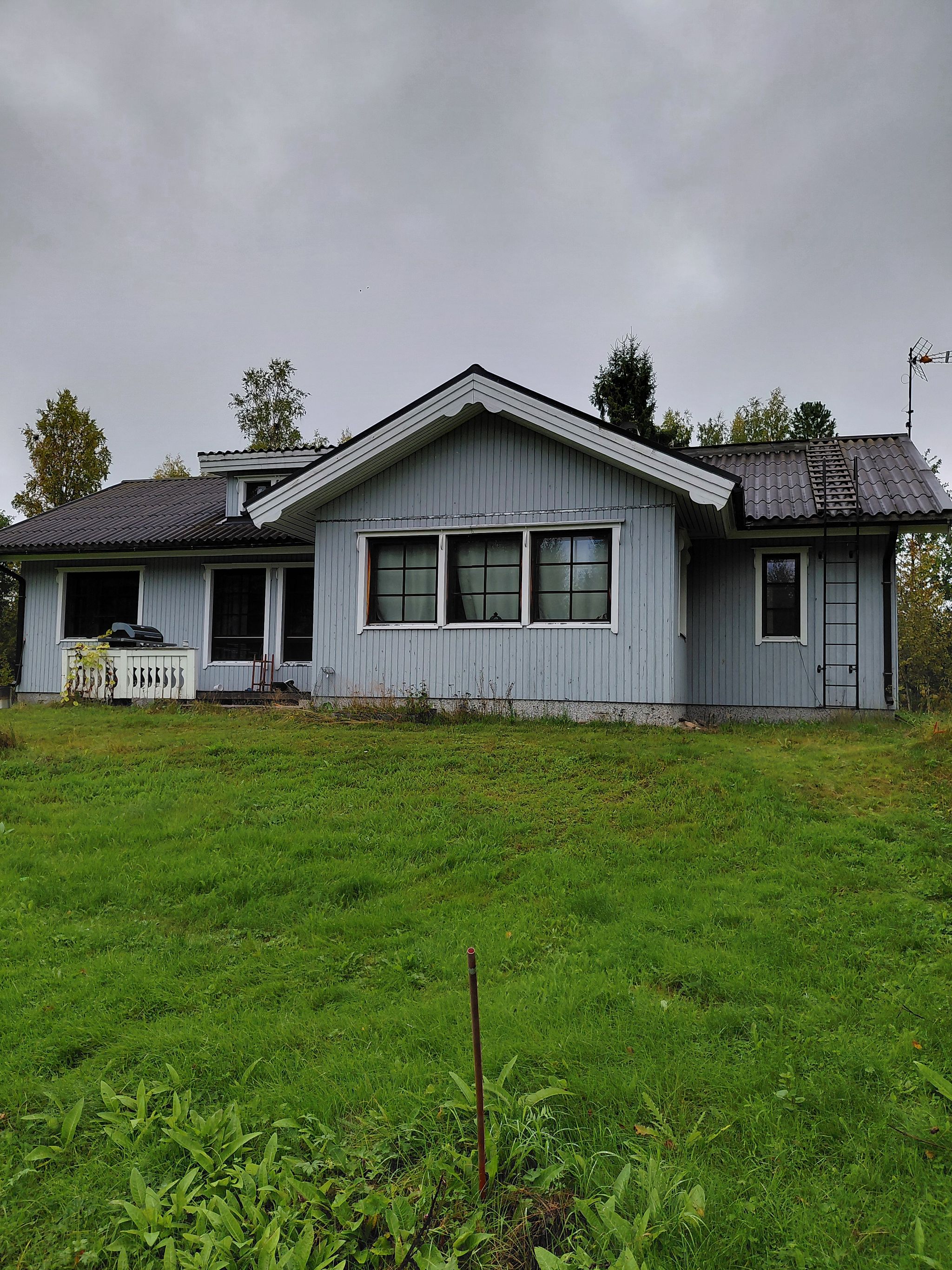 Image 4/30