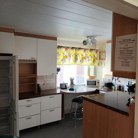 Image 8/31