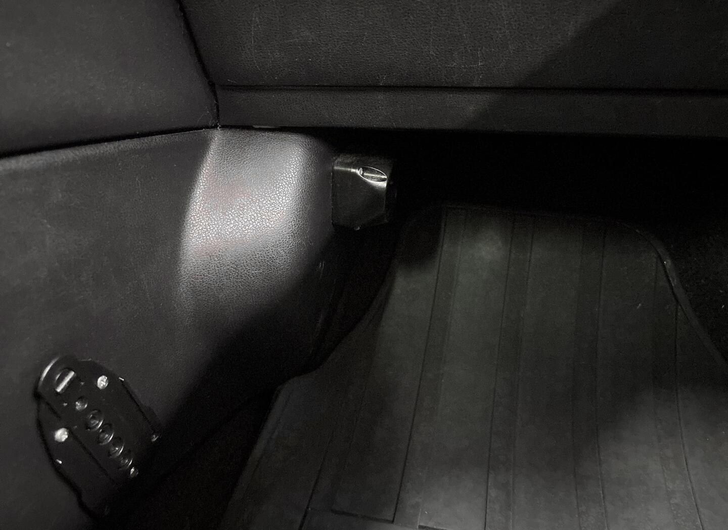 Image 21/36