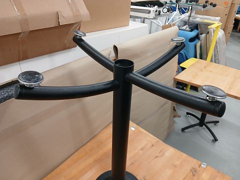 Image 3/6