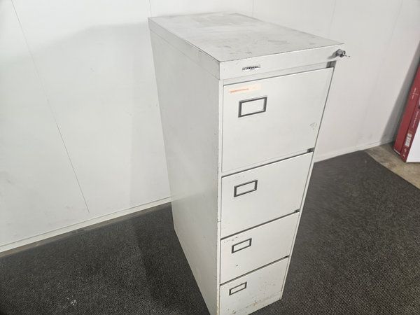 Image 3/12
