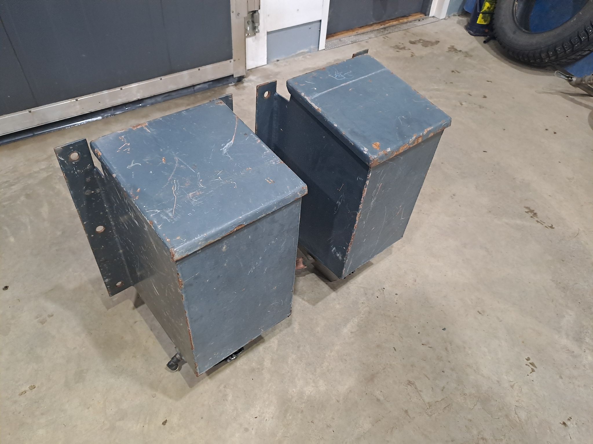 Image 6/14