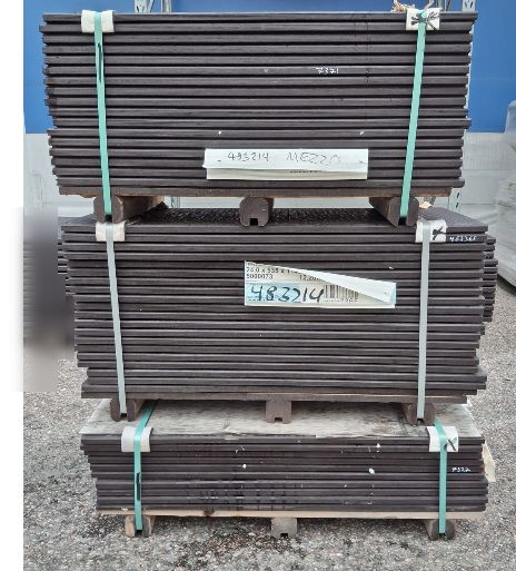 Image 1/3