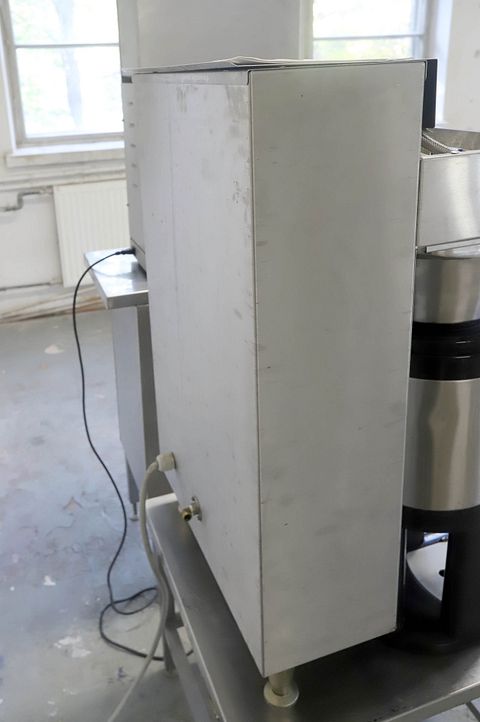 Image 13/30