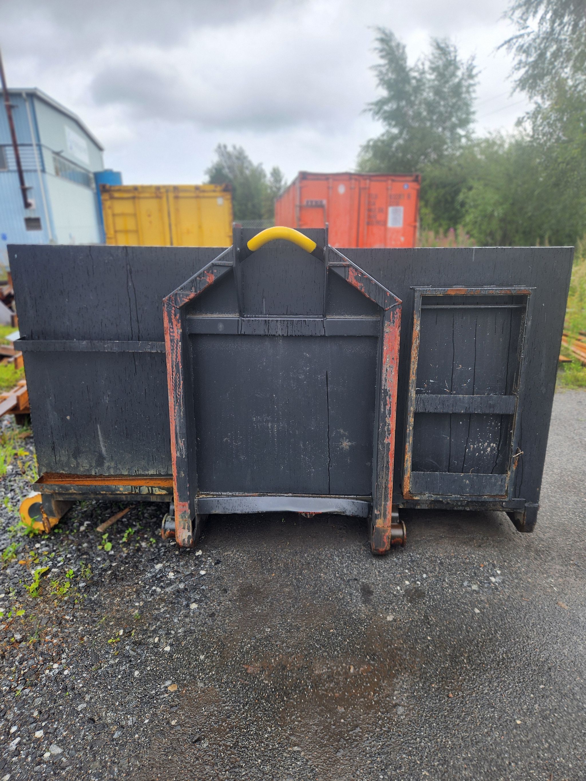Image 4/13