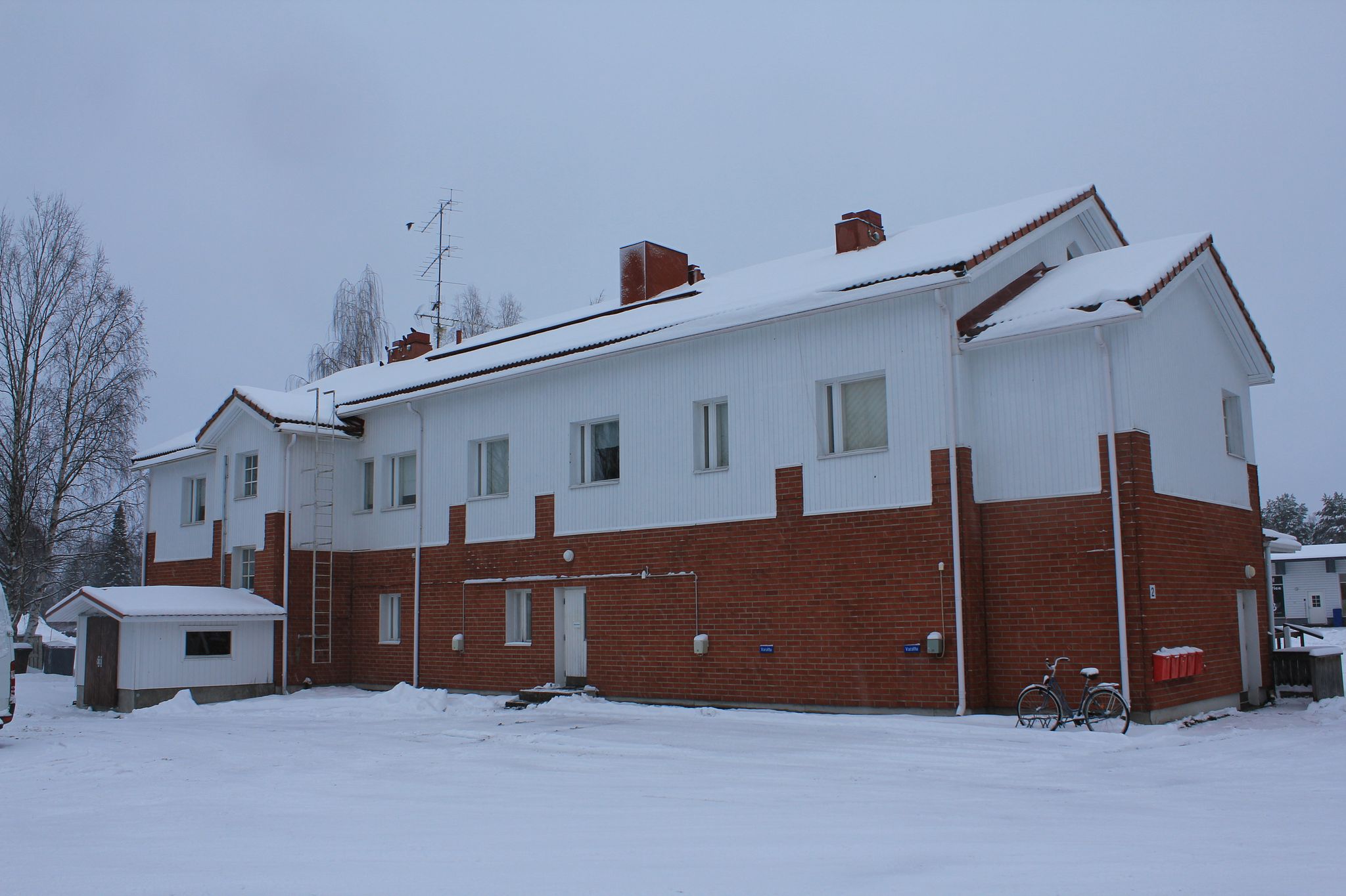 Image 8/8