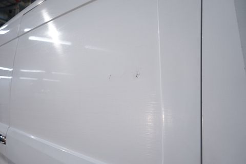 Image 28/48