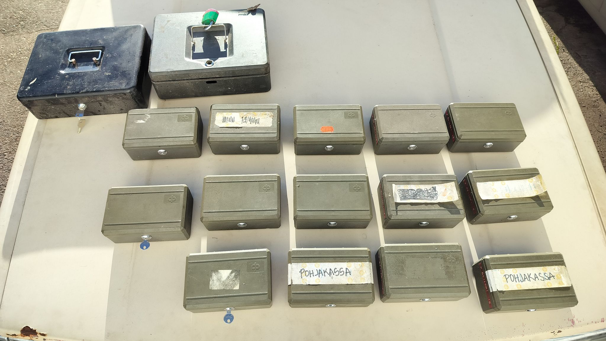 Image 1/7
