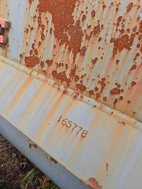 Image 6/6