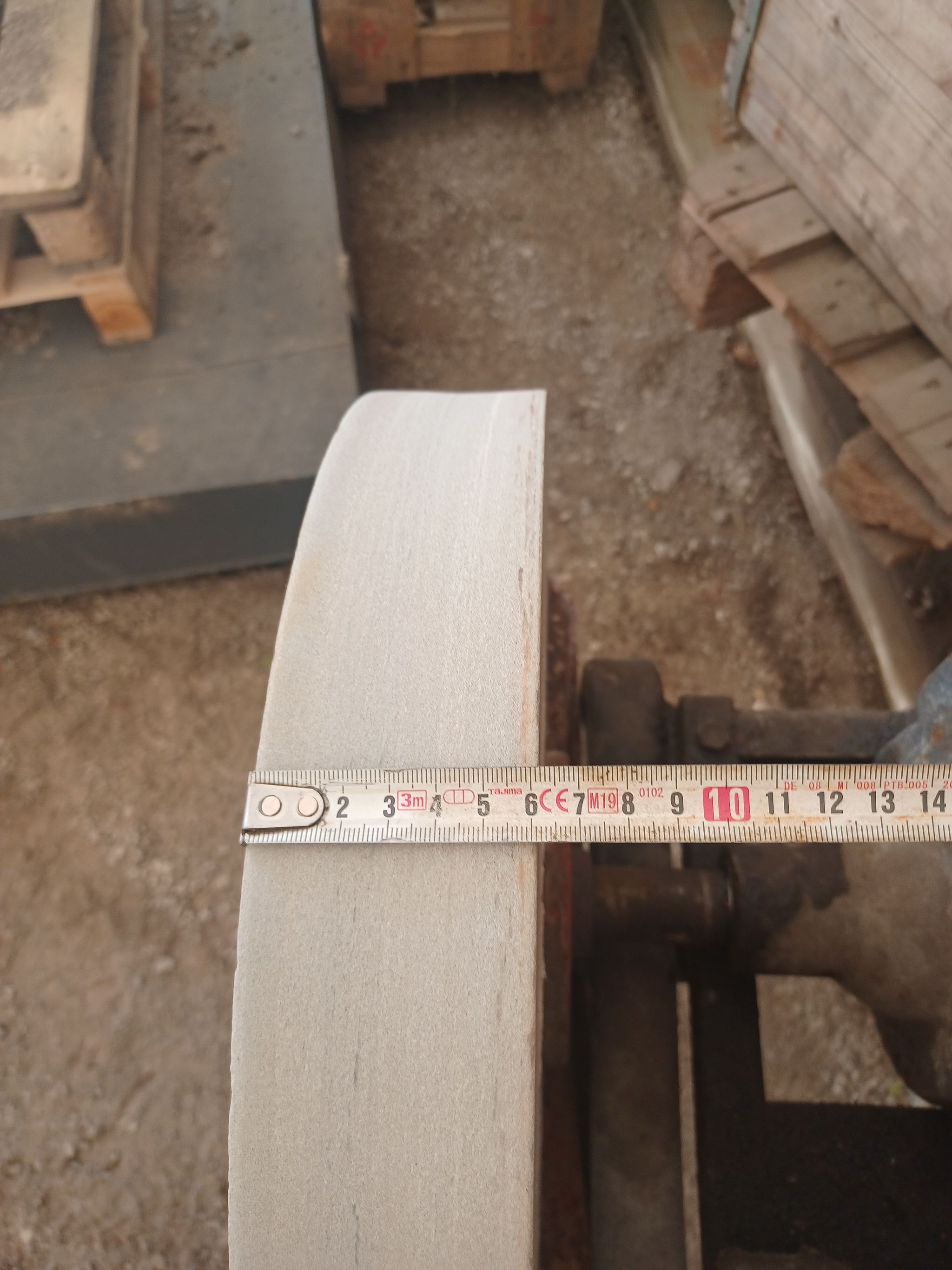 Image 6/6
