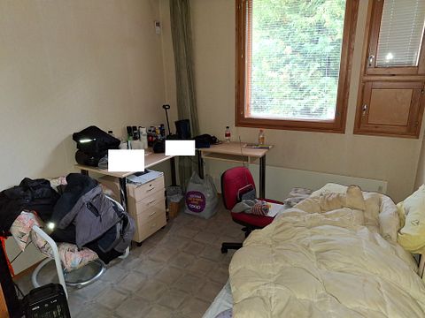 Image 13/23